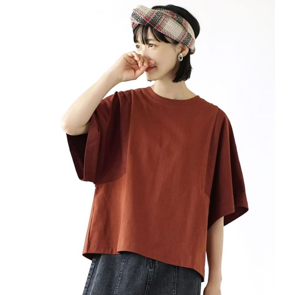 日本 zootie - 抗透汗 撞色顯瘦設計寬版五分袖上衣-磚紅咖