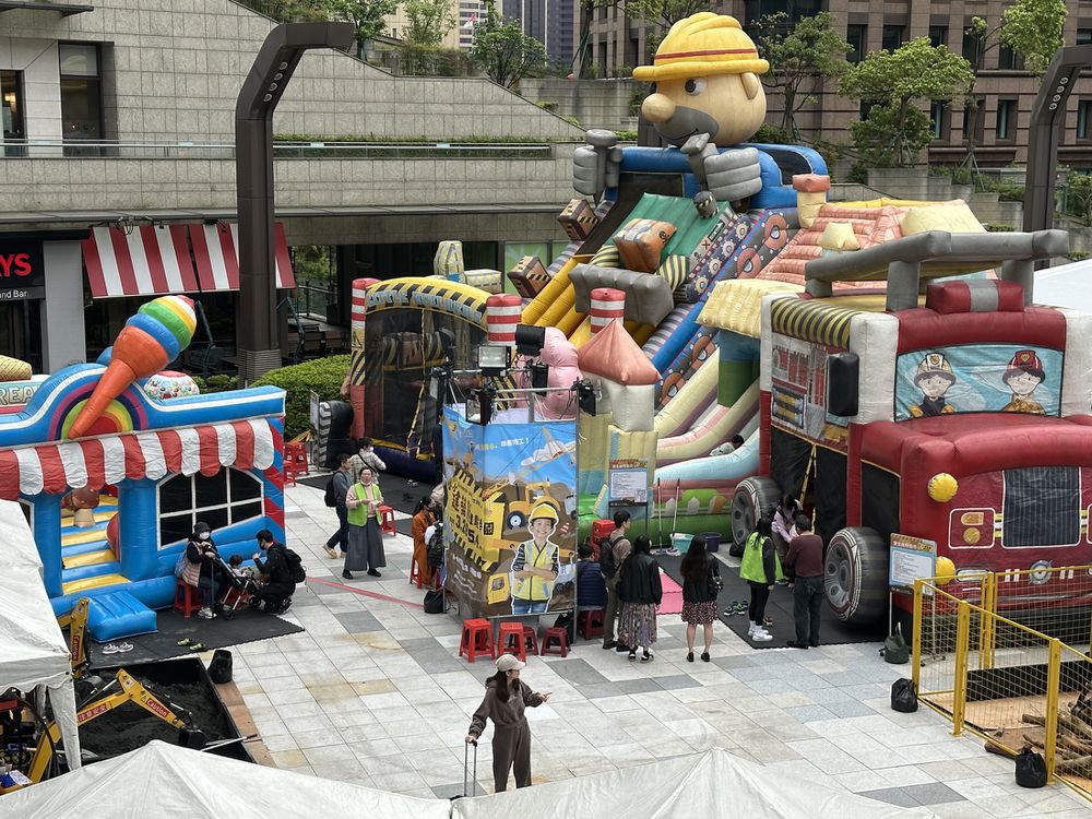小小建築師體驗樂園 - 新莊宏匯廣場-紙本