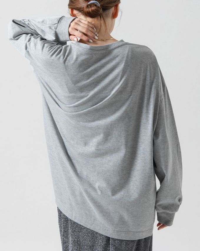 日本 gleam - 相良刺繡哈士奇印花帥氣長袖T恤-炭黑