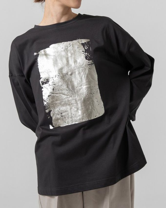 日本 gleam - 燙金時尚光澤廓形寬版長袖上衣-藍x銀