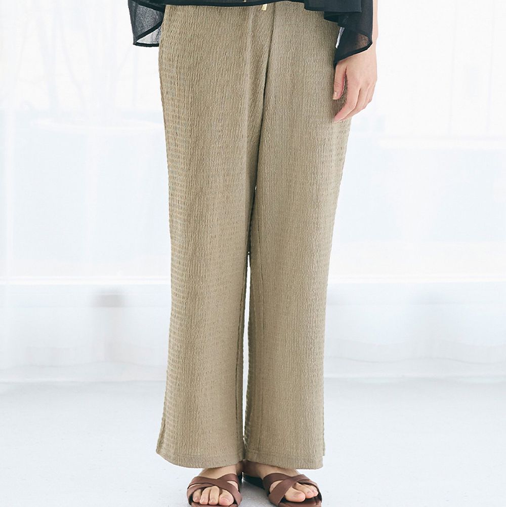 皺褶紋理清爽休閒感長褲-卡其