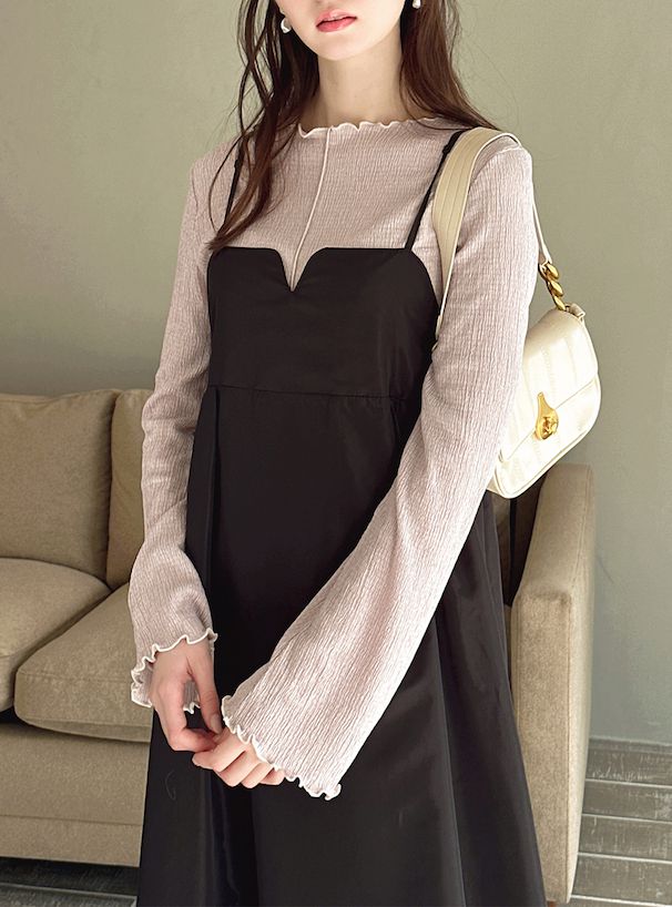 日本 GRL - 撞色木耳捲邊皺縮長袖上衣-黑x白 (F)