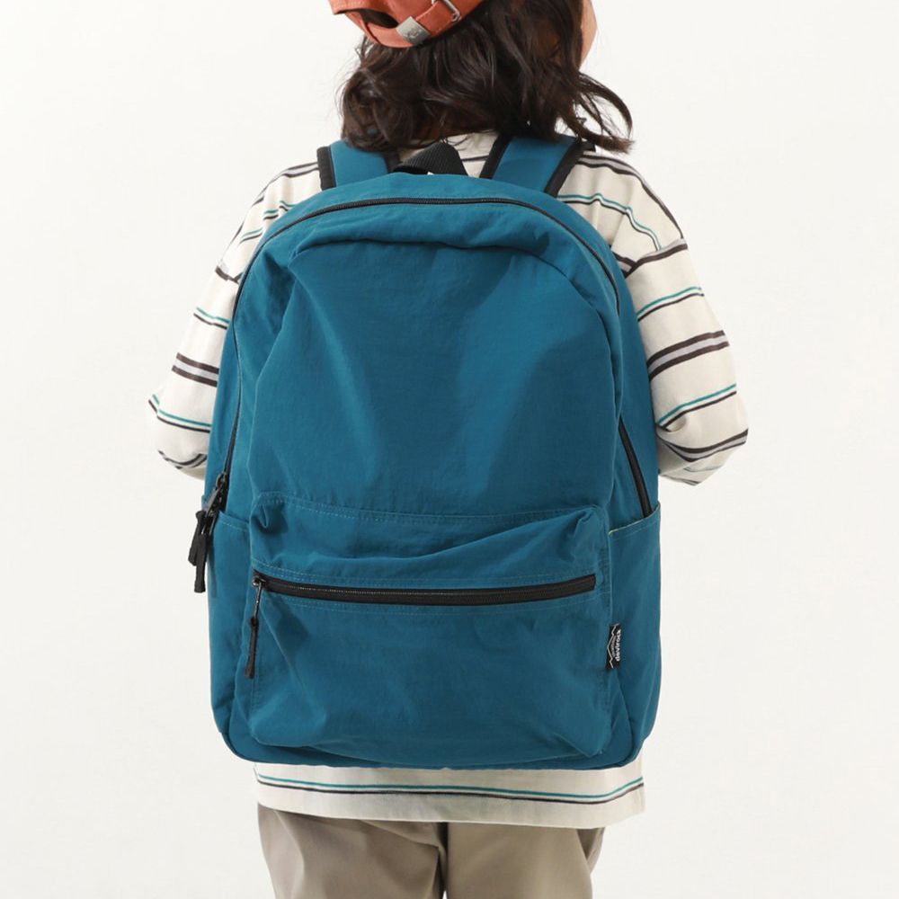 飽和色輕量舒適大容量休閒背包-復古藍 (約28x37x12cm)