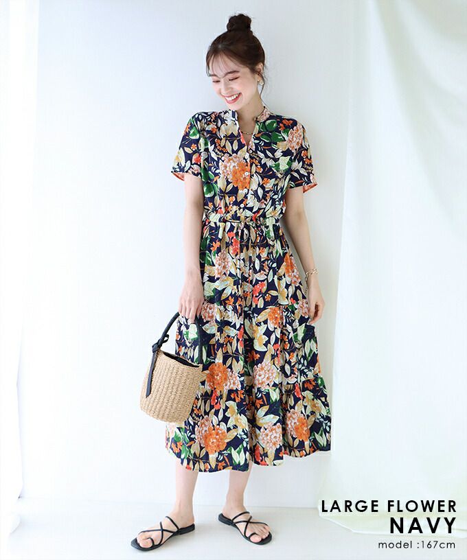 日本 BLUE EAST - 氣質小V領排釦短袖洋裝-木春菊-水藍 (M(Free))