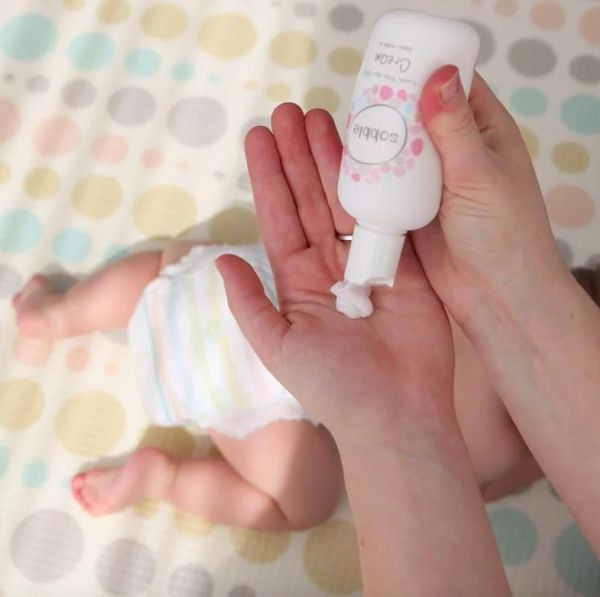 韓國 Sobble 棉花糖嬰幼兒澡盆，知名部落客、產後中心推薦！