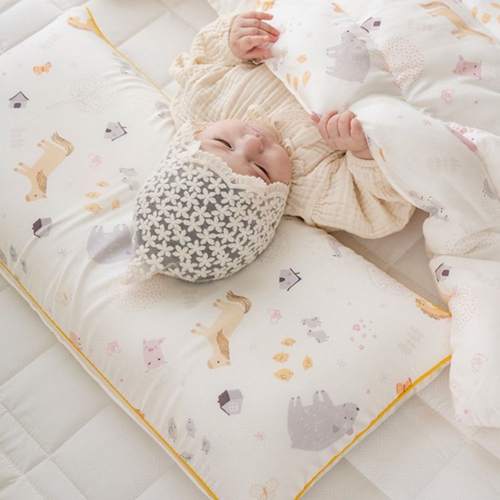 韓國 Formongde - 天絲莫代爾雙面材質枕頭-星空兔兔 (30X70cm)