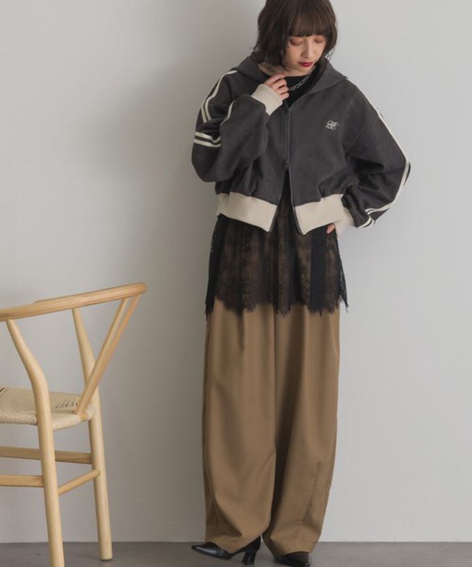 日本 ELENCARE DUE - 麂皮俐落雙拉鍊短版連帽外套-象牙米