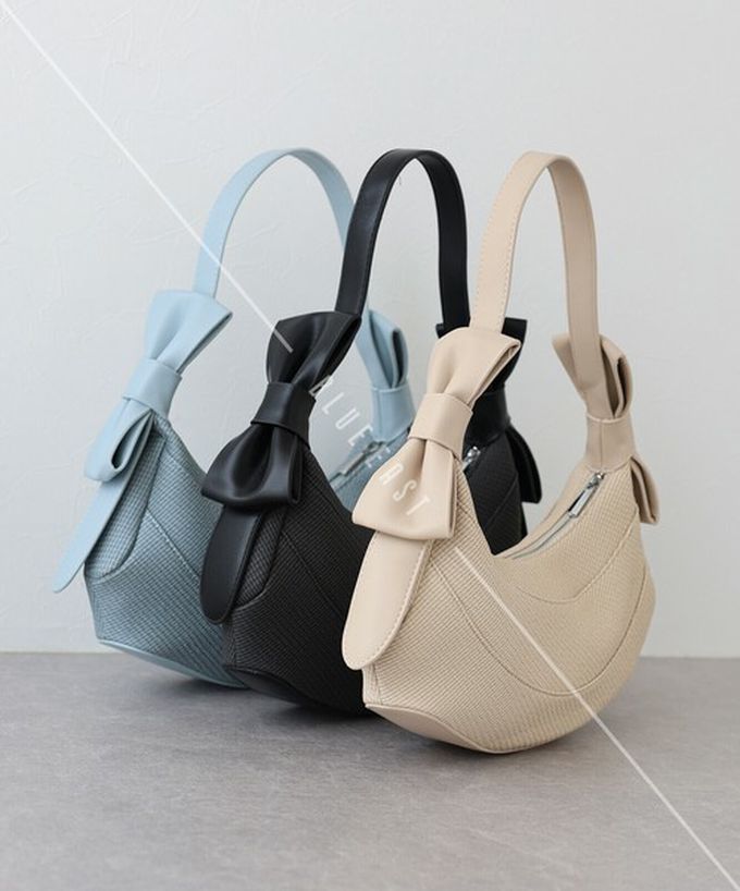 日本 BLUE EAST - 可愛雙蝴蝶結時尚紋理肩背小包-藍