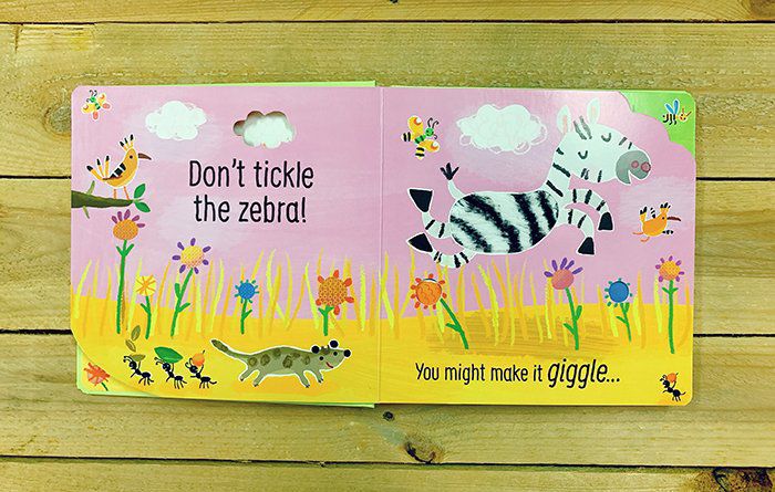 Don't tickle the Lion! 獅子搔搔癢（觸摸音效書）