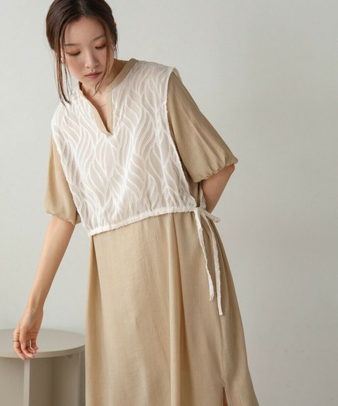 日本 Bab - 輕盈蕾絲緹花多層次短袖洋裝-卡其杏