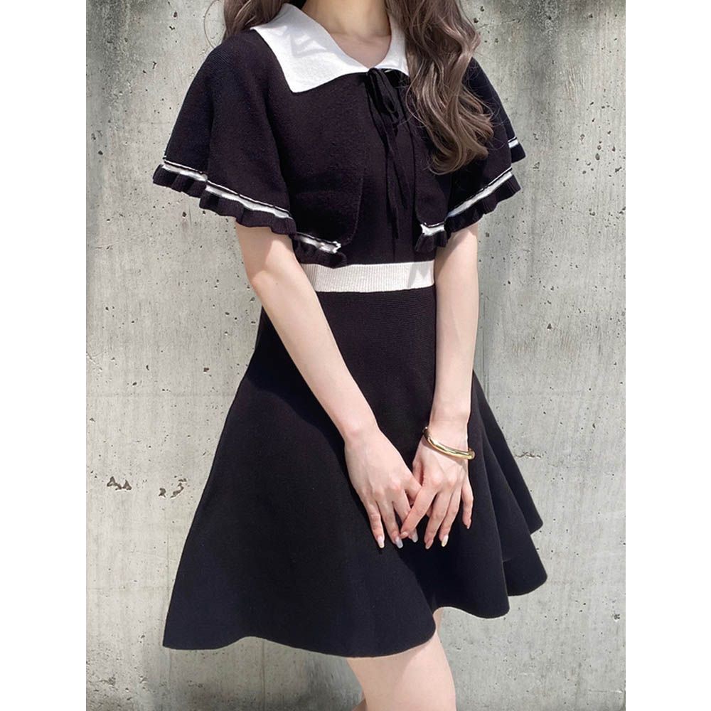 簡約配色俏麗迷你短洋裝-(附可拆斗篷領)-黑