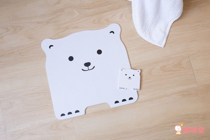 森呼吸 - 台灣製熊可愛珪藻土踏墊杯墊2大2小組-40x40x0.6cm/10x10x0.6cm