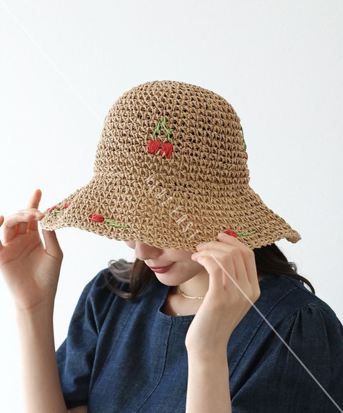 日本 BLUE EAST - 可愛刺繡編織遮陽漁夫帽-淺卡其