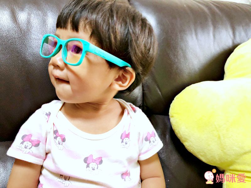 美國 Roshambo - Roshambo繽紛視界 抗藍光眼鏡-兒童款-綠白雙色-藍光片 (5-12Y)