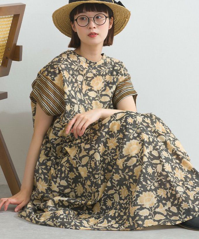 日本 Lupilien - 前後2way 自然風花卉印度棉輕盈洋裝-海軍藍