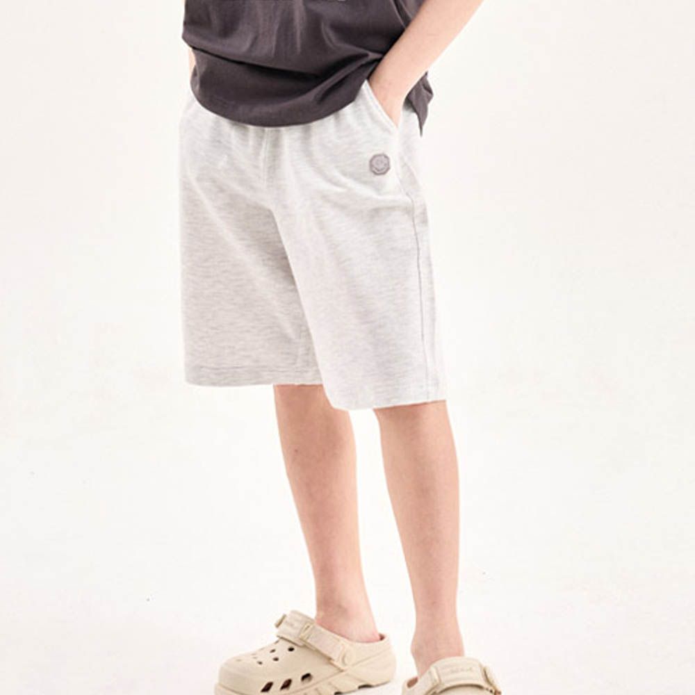 鬆緊腰小笑臉裝飾純棉五分褲-燕麥灰