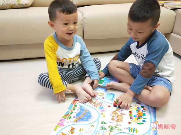 有夠便宜！英國Maisy小鼠波波繪本★全套10冊只要1099元，再送超實用安全常識互動書！