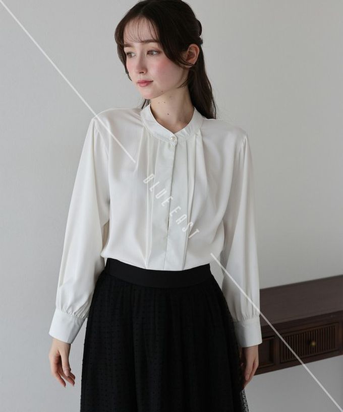 日本 BLUE EAST - 2way領知性整潔感打褶長袖上衣-珍珠袖扣-白