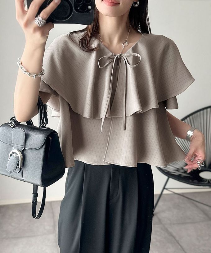 日本 Classical Elf - 前後2way優雅荷葉大翻領上衣-細條紋-卡其棕
