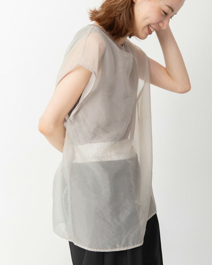 日本 gleam - 輕盈歐根紗唯美顯瘦法式袖上衣-黑