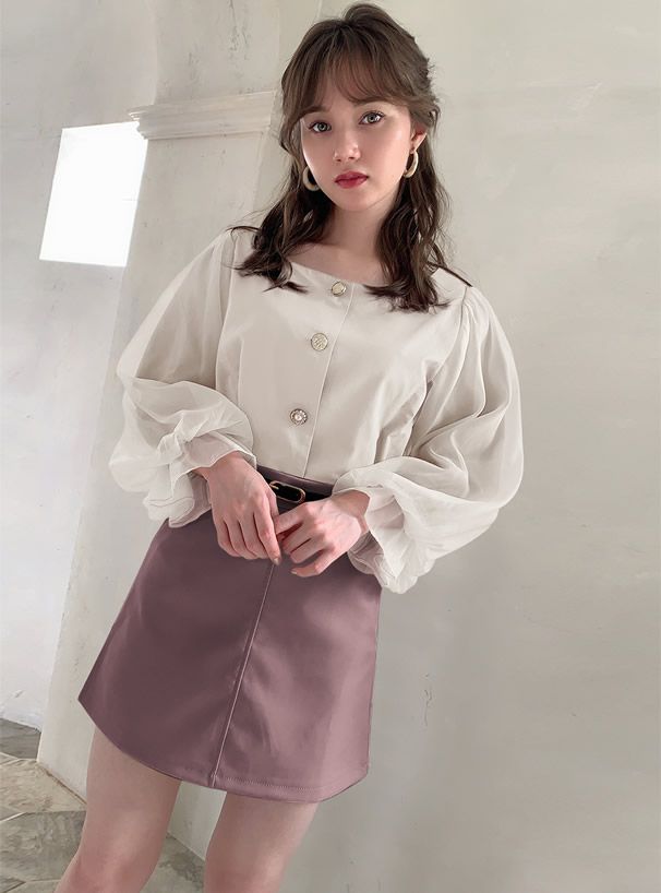 日本 GRL - 方領排釦薄紗澎澎袖上衣-時尚黑