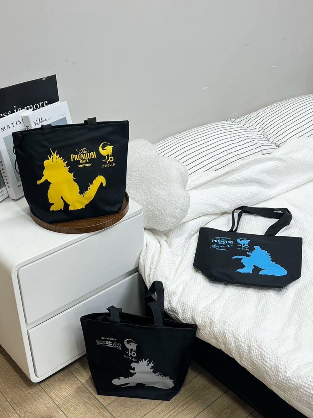 新品未使用 Beyond The Vines Monster Bag 2WAY 日本でバッグを 
