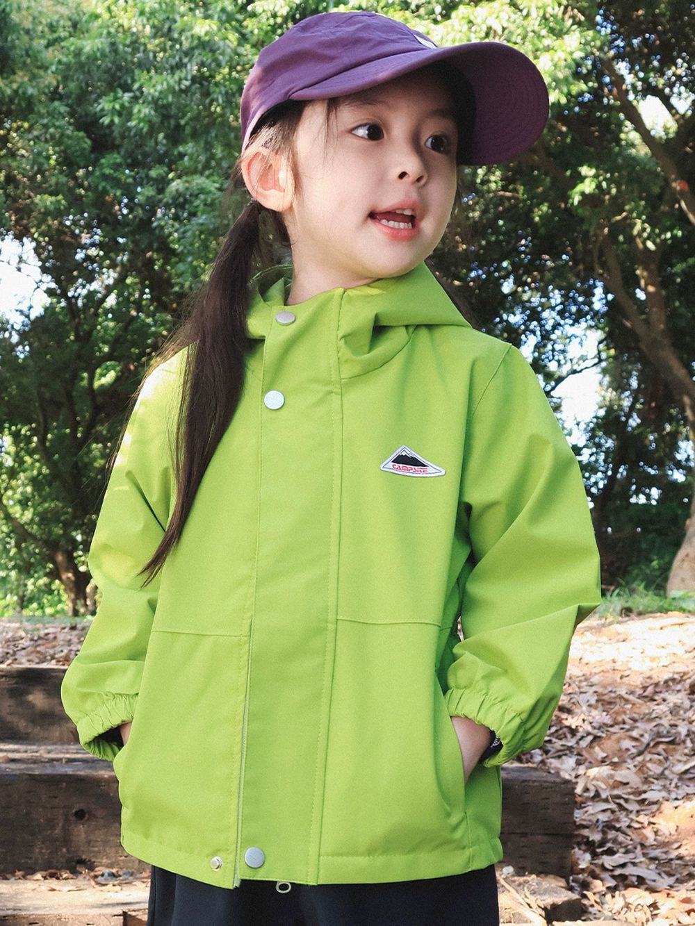 防潑水連帽衝鋒外套-活力綠