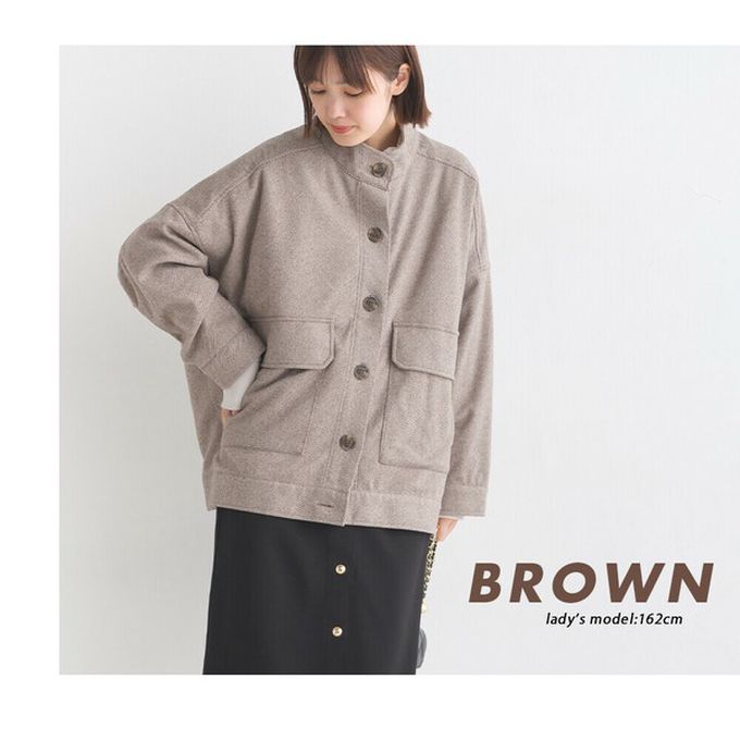 日本 OMNES - 人字紋休閒口袋俐落短版大衣外套-淺咖啡