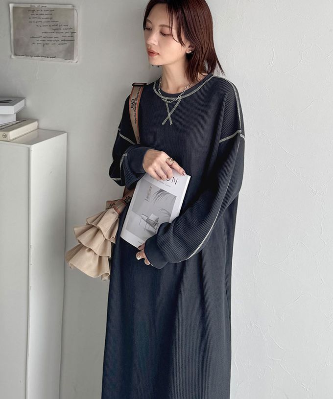 日本 Classical Elf - Java 俏麗縫線大口袋長袖洋裝-黑