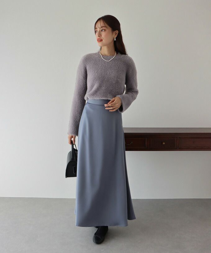 日本 BLUE EAST - 柔軟毛絨圓領毛衣-天使白