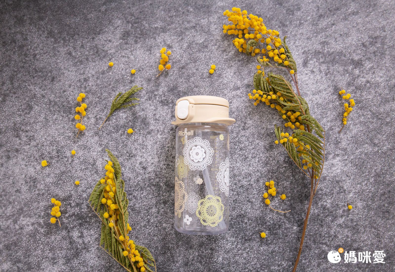 【日本 Richell 利其爾】大小童都愛用黑白水杯