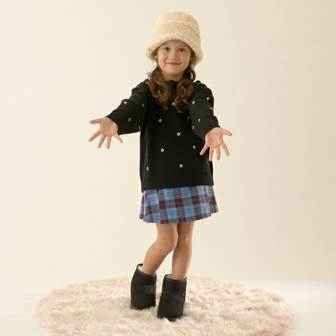 日本 Lycee mine - 可機洗 低調刺繡印花針織上衣-淺藍