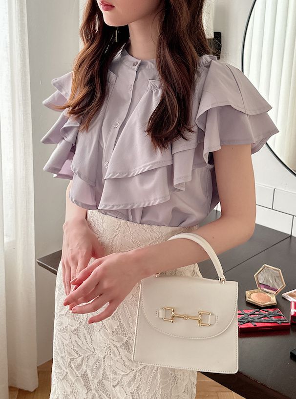 日本 GRL - 夢幻荷葉領層次短袖襯衫-深藍 (F)