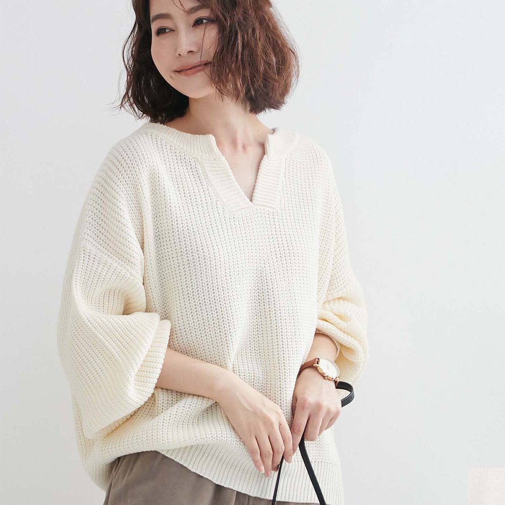 日本女裝代購 - 優雅小V領寬鬆針織上衣-米白 (M(Free size))