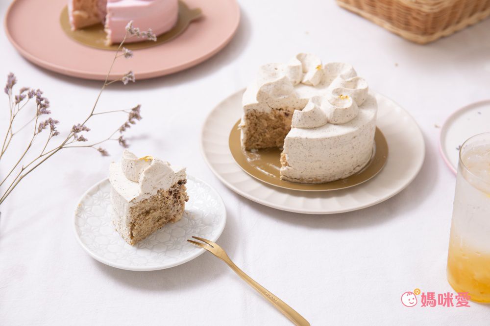 免運｜高雄排隊名店【奧瑪烘焙】日式崎風蛋糕/羅馬生乳包
