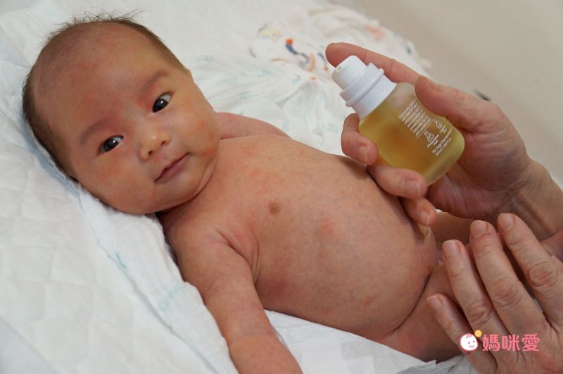 美國 UNID - Cica植萃舒緩調理油Cica-Botanic Oil+U寶淨膚慕斯Baby Cleansing Foam-50ml+420ml