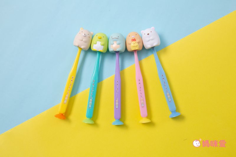 日本 U-COMPANY - 角落生物上蓋吸盤式牙刷-企鵝? (3y+)