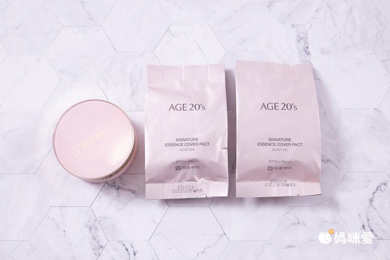 打造無瑕光澤肌！韓國 Age 20's 爆水粉餅