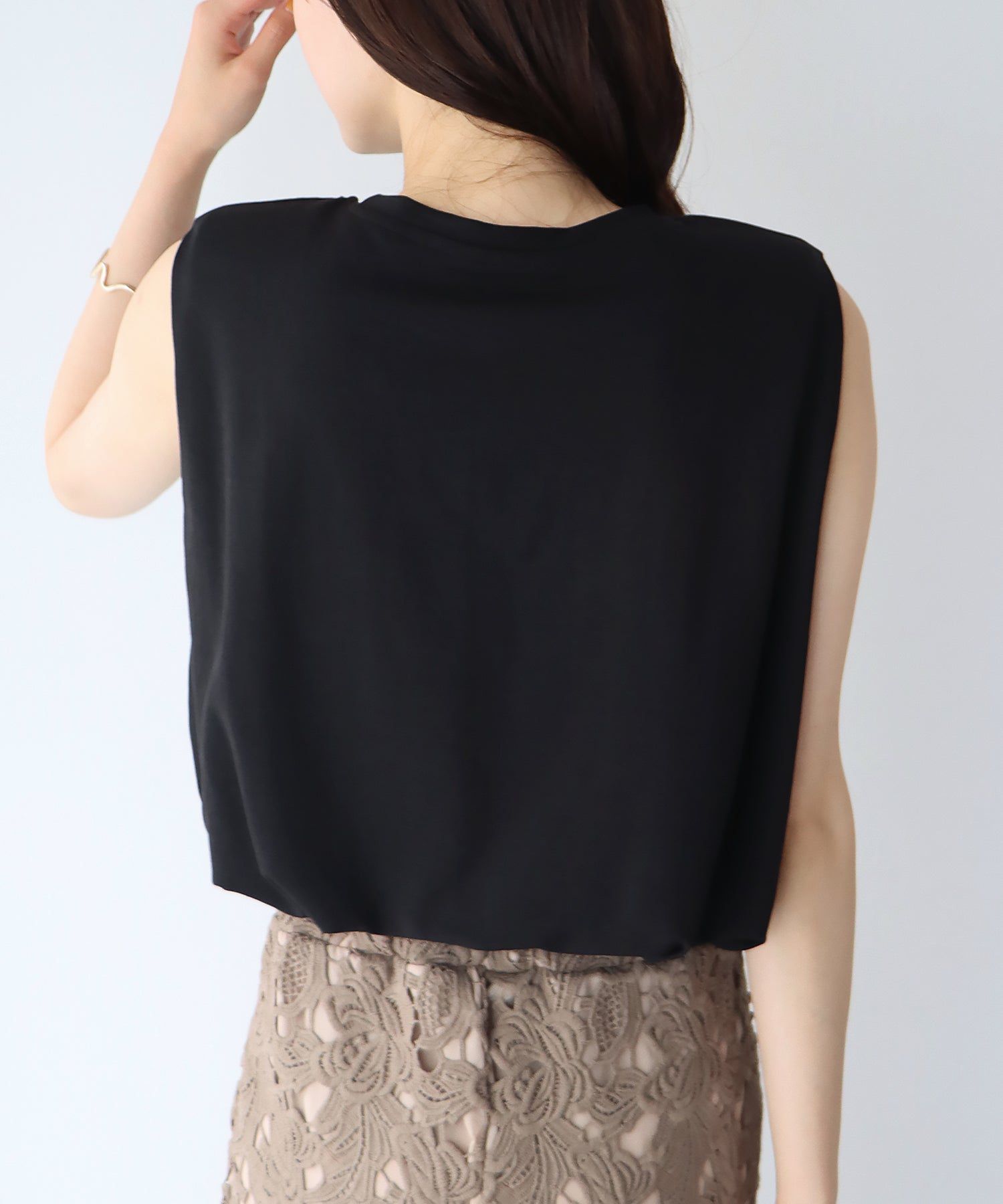 日本 BLUE EAST - 棉混法式簡約無袖上衣-白