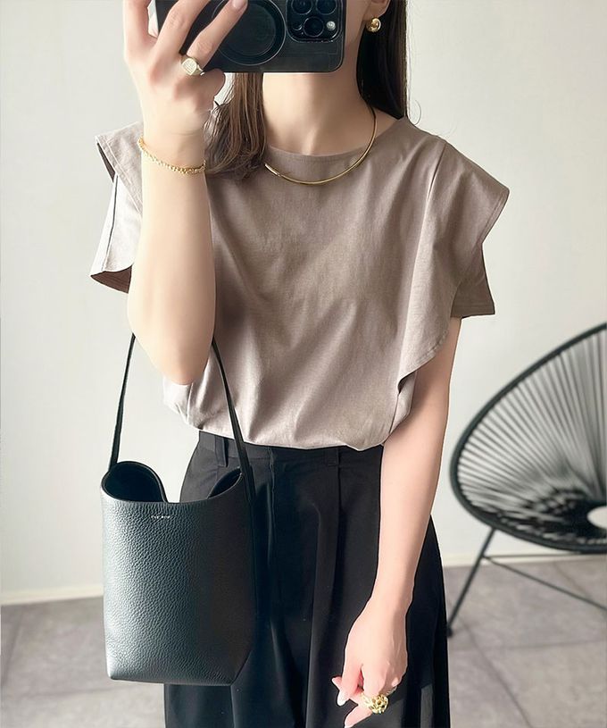 日本 Classical Elf - 純棉柔滑光澤感荷葉袖上衣-白