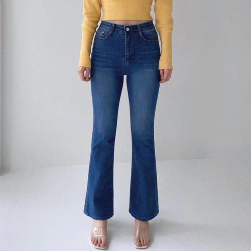 韓國女裝連線 - (涼感機能)彈性腰美型翹臀小喇叭褲-深藍