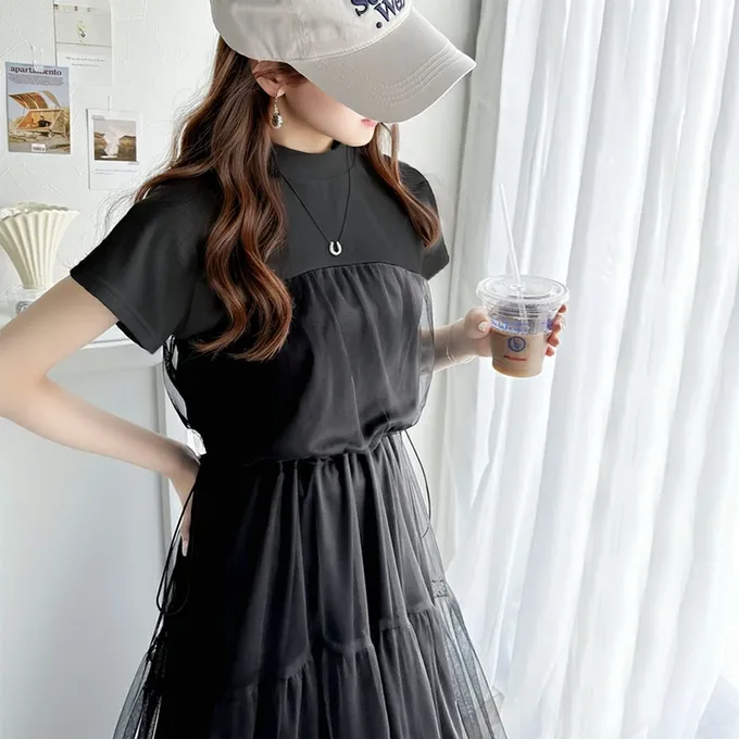 日本 Classical Elf - 顯瘦抽繩薄紗拼接法式袖洋裝-白黑