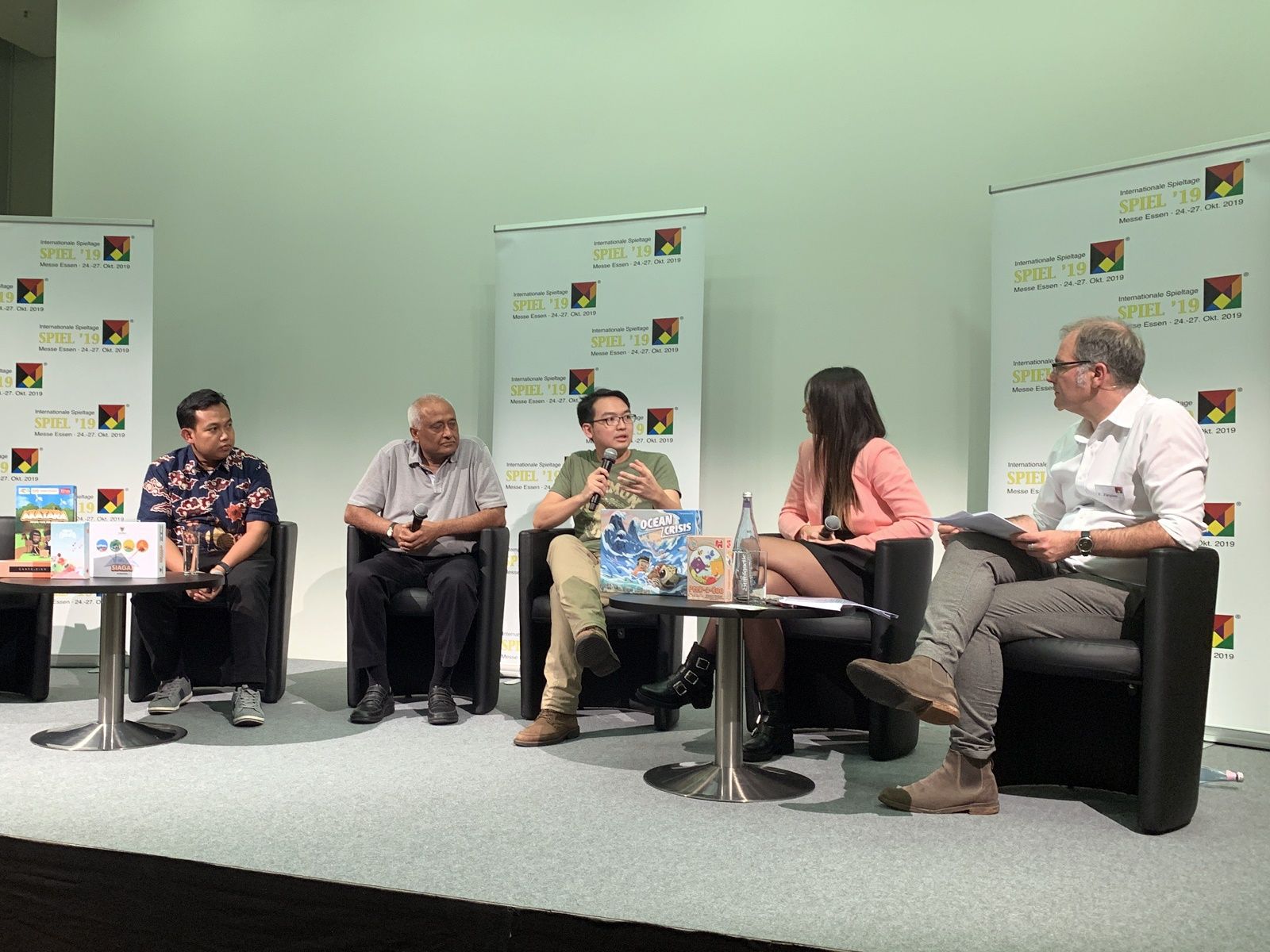 綿羊犬百寶箱 - 海洋危機-盒裝版 (32*26*5.3cm)-8歲以上