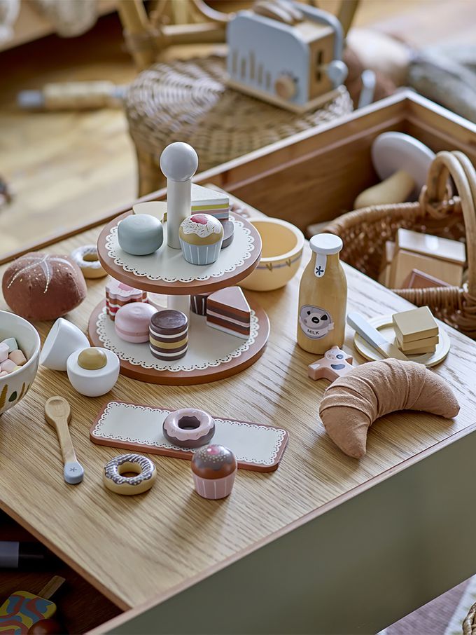 Bloomingville - 甜心時光 木製蛋糕架玩具13件組