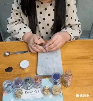 韓國 Sealhouse - 馬卡龍色迷你火漆章禮盒組-卡通美女與野獸-火漆章(含木柄)+罐粒X2+勺子+小蠟燭X2