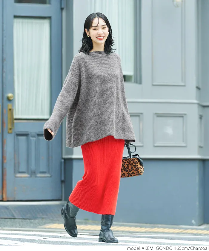 日本 COCA - ふあふあ 船型領柔軟寬鬆毛衣-炭灰