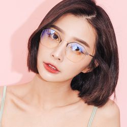 ALEGANT - 法式優雅復古輕量鈦金屬質感多角設計眉框UV400濾藍光眼鏡