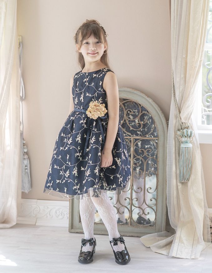 日本 Catherine Cottage - 精緻花朵刺繡薄紗洋裝/小禮服-附繡球花別針-水藍