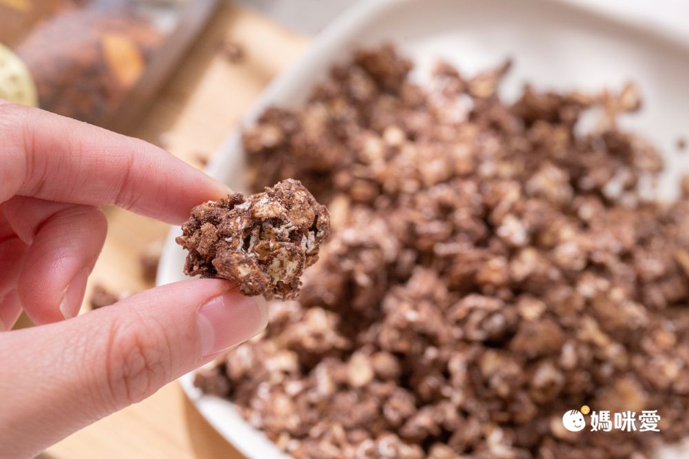 最健康的幼兒零嘴【義美生機】冷凍真空乾燥果乾、黑豆茶