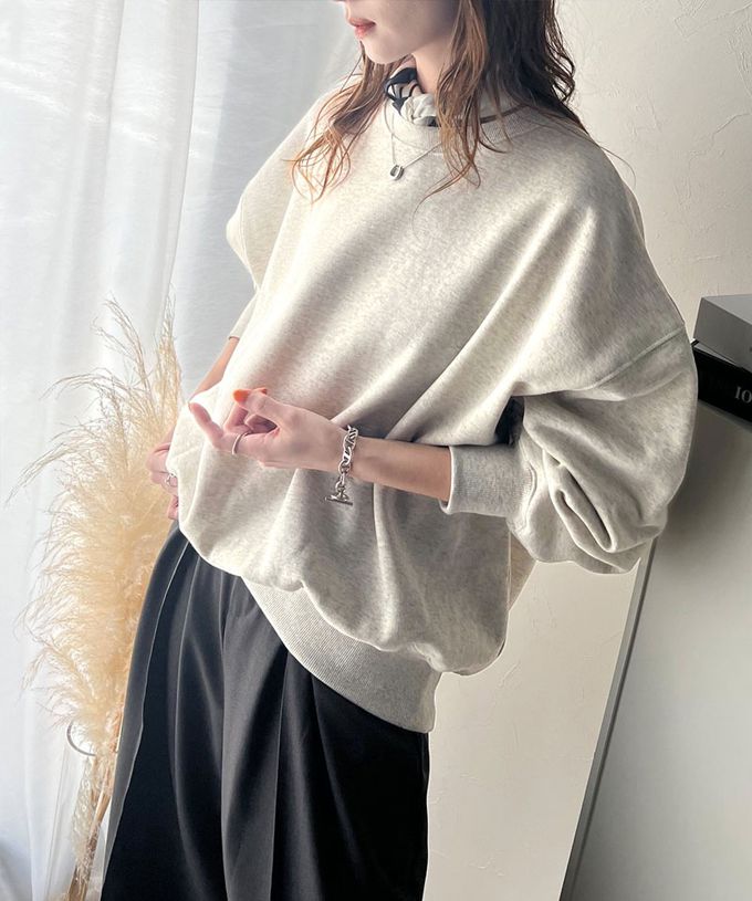 日本 Classical Elf - 背後率性logo刺繡裏起毛落肩上衣-灰藍色字-煙燻粉